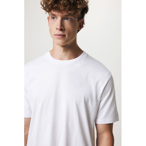 white Camiseta IQONIQ Teide de algodón reciclado