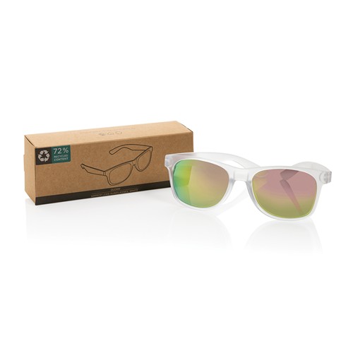 white Gafas de sol con lentes de espejo de PC reciclado Gleam RCS