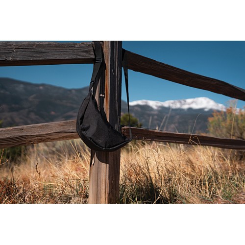 Sac banane en bandoulière en rPET AWARE™ Crescent - 17