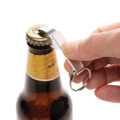 Abrelatas y botellas de aluminio reciclado RCS
