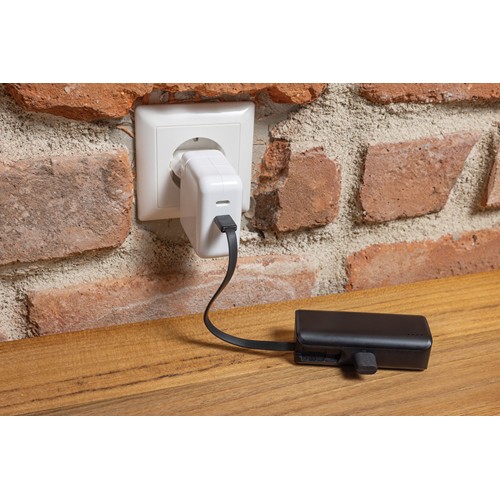 black Powerbank Powerlink RCS plástico 3000 mah con conector USB C