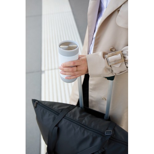 white Taza push VINGA Erie RCS SS reciclada 350 ml