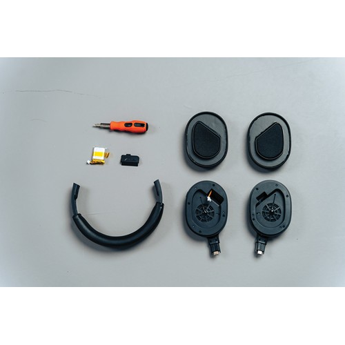 black Auriculares inalámbricos Irvine RCS reciclados y reparables