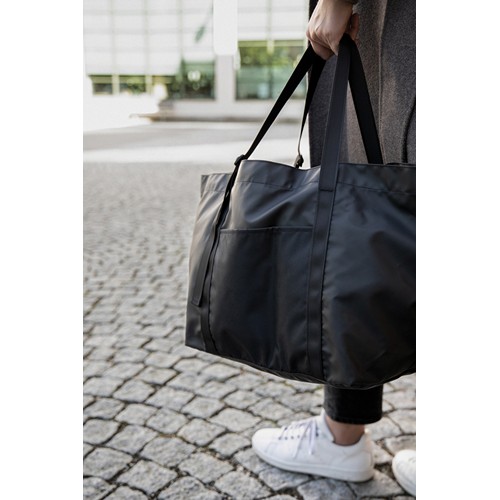 black Bolsa maxi VINGA Livorno poliéster reciclado GRS
