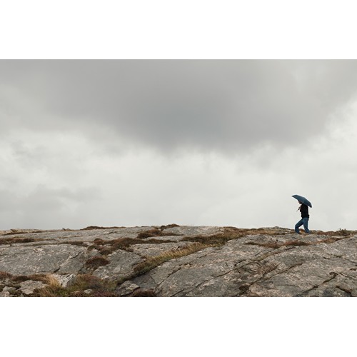 azul marino Paraguas VINGA Baltimore AWARE™ RPET de 21