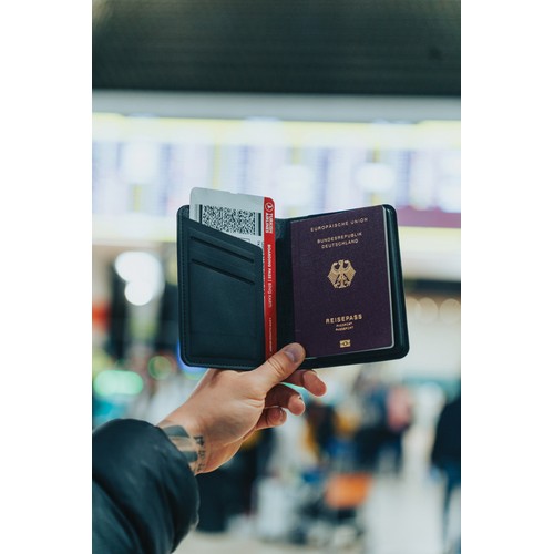 Porta pasaporte Travelfinder poliéster RCS con localización