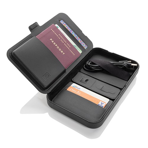 Étui de voyage avec chargeur 3 en 1 en PU RCS Swiss Peak - 2