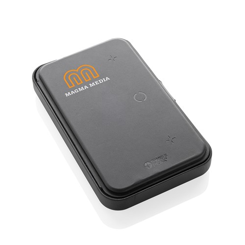 black Estuche viaje reciclado RCS Swiss Peak con cargador 3 en 1