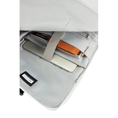 de blanco Mochila urbana resistente al agua con solapa