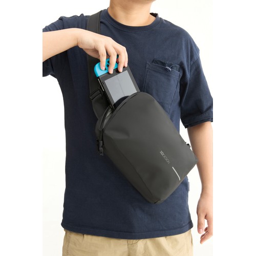 black Sling expandible Urban resistente al agua