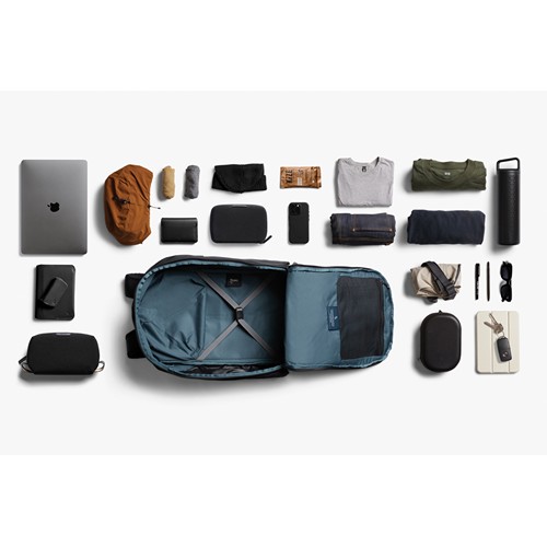 black Bellroy Transit Workpack Pro 28L