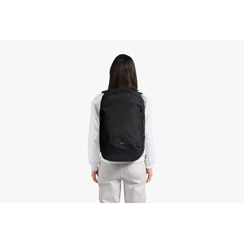 black Bellroy Transit Workpack Pro 28L