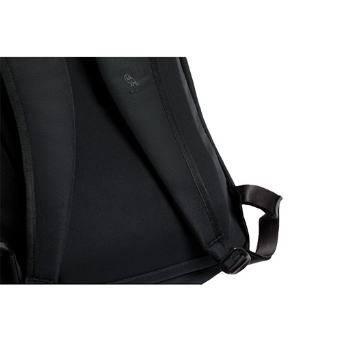 black Mochila Bellroy Via