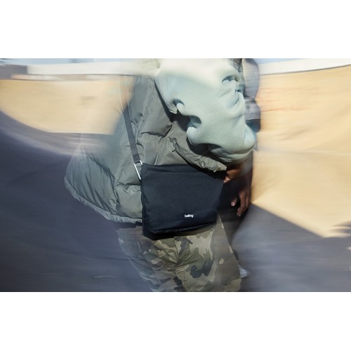 black Bolsa Bellroy Lite