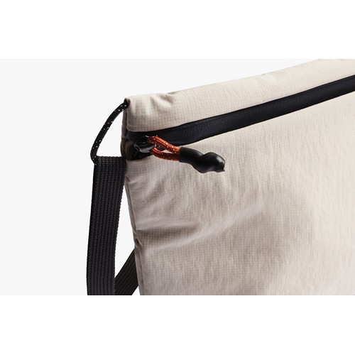 beis Bolsa Bellroy Lite