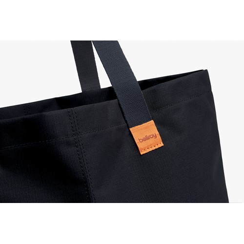 black Bolsa tote Bellroy Market