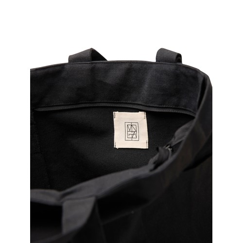 VINGA Tote bag avec zip en toile recyclée Hilo AWARE™ - 4