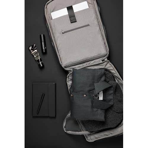 black Mochila explorer VINGA Baltimore