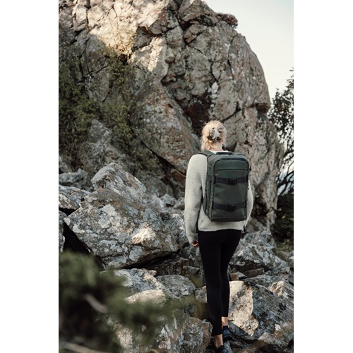 green Mochila explorer VINGA Baltimore