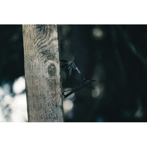 black Miniherramienta multiusos Gear X