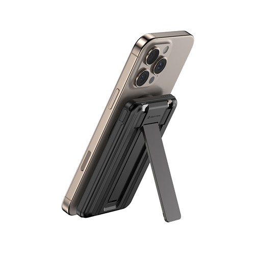 black Powerbank magnético Urban Vitamin Redwood 5 en 1