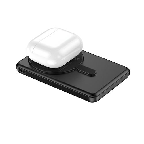 black Powerbank magnético Urban Vitamin Redwood 5 en 1