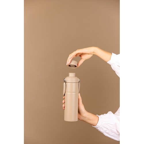 tiza gris Botella VINGA Baltimore acero inoxidable RCS reciclada 600ml