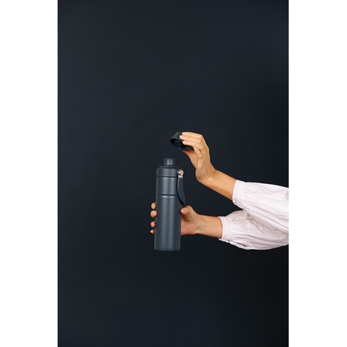 VINGA Botella Baltimore acero inoxidable RCS reciclada 600ml