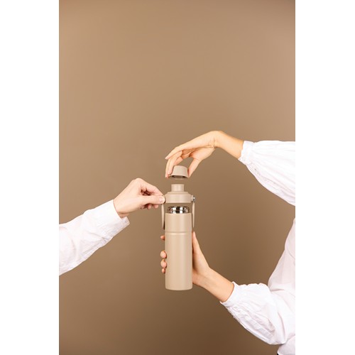 VINGA Botella Baltimore acero inoxidable RCS reciclada 600ml