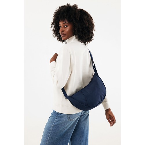 azul marino Bolsa bandolera de media luna Crescent XL AWARE™ RPET