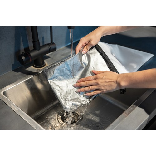 Nevera plegable Snackstrap AWARE™ RPET 30x20 cm