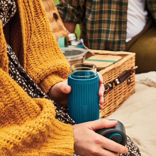 Vaso de vidrio Black+Blum de 340 ml