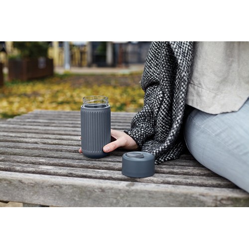 gray Vaso de vidrio Black+Blum de 340 ml