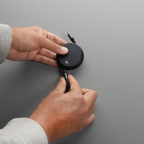 black Cable retráctil 2 en 1 aluminio reciclado Terra RCS 240W