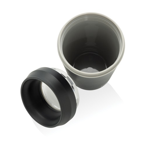 Vaso de plástico reciclado Topl To Go con tapa patentada 360