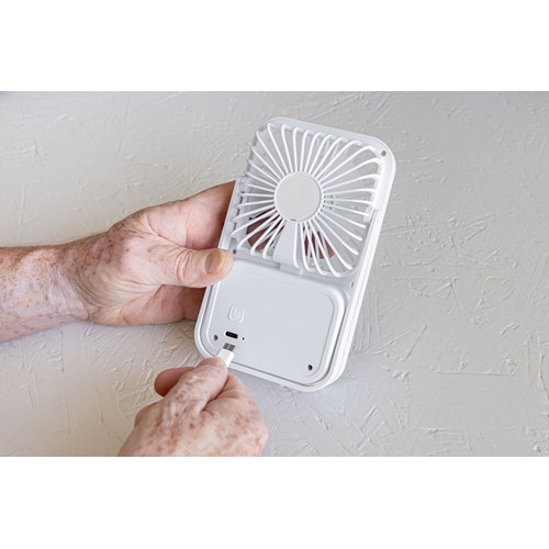 white Ventilador escritorio recargable plástico reciclado Aervina