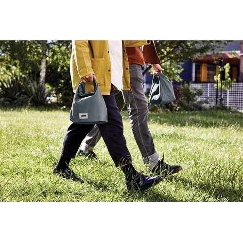 Nevera térmica para almuerzo Black+Blum de 6,7 L