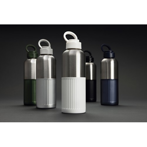 black Botella de agua antigoteo Ripple RCS R-steel con asa 750 ml