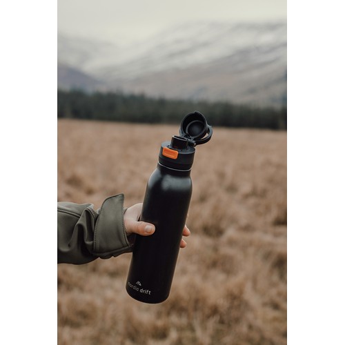 Botella de agua Nordic Drift Trail RCS de 750 ml