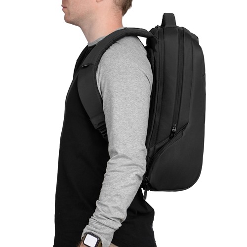 black Funda fina Incase ICON