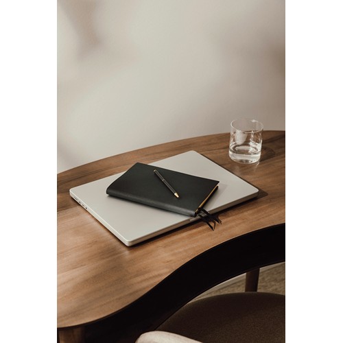 black Set escritura ejecutiva VINGA Arlo RCS