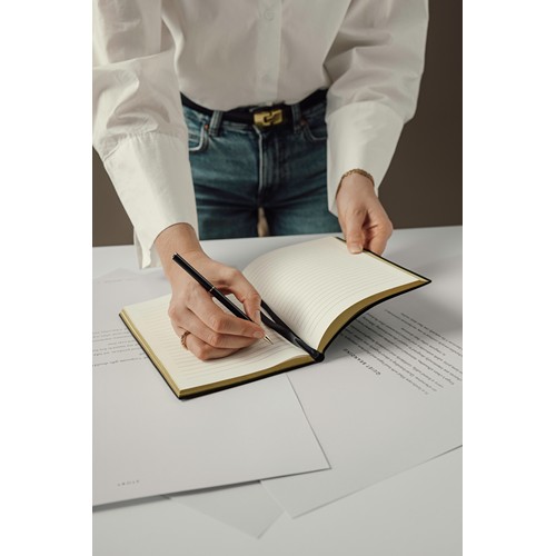 black Set escritura ejecutiva VINGA Arlo RCS