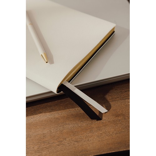white Set escritura ejecutiva VINGA Arlo RCS