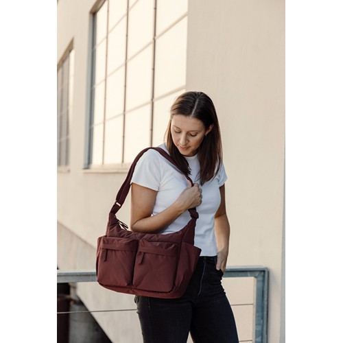 burdeos Bolso cruzado acolchado de nailon reciclado KENTO URBAN RCS