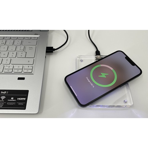 chargeur acrylique 15W - 11