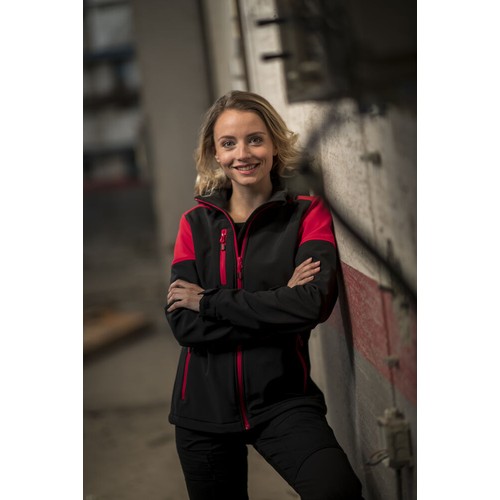 Prime Softshell Lady