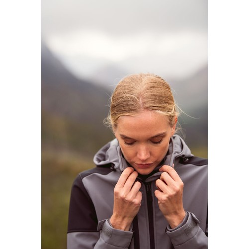 Prime Softshell Lady