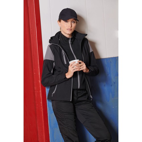 Prime Softshell Lady