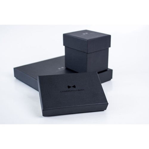 Giftbox Solid Hankie & Lapel Pin