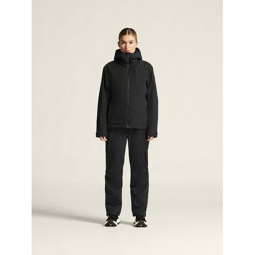 Explore Padded Jacket W